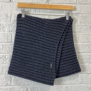 Calvin Klein Navy Knit Infinity Scarf Soft and Warm for Fall One Size